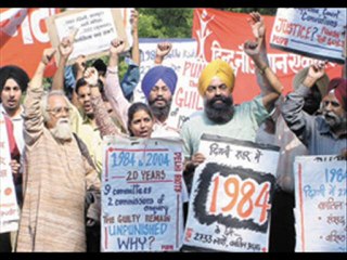 STOP GENOCIDEOF MINORITIES(STOP FUNDING HATE)