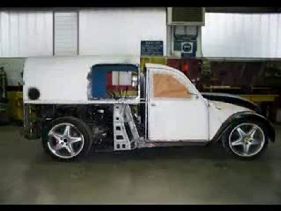 La 2CV Ferrari