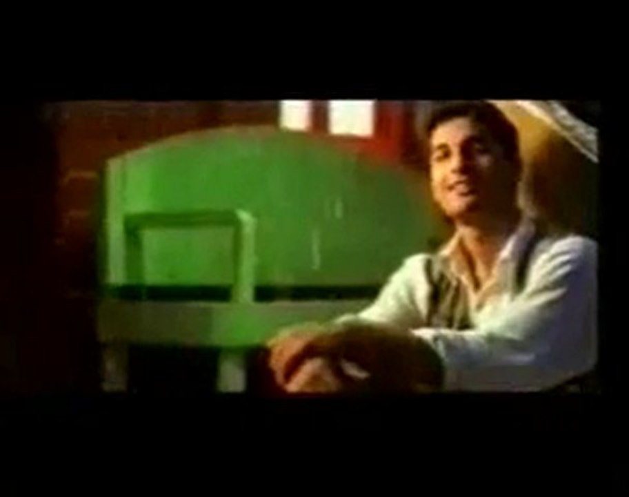Ab Mujhe Raat Din Music Video by Sonu Nigam [www.keepvid.com