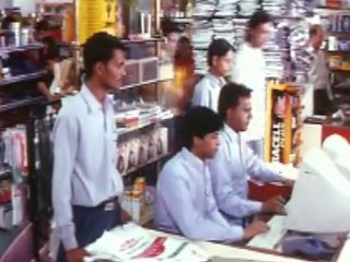 Hum Phirr Milein Na Milein (2009) DVD SCR Part5