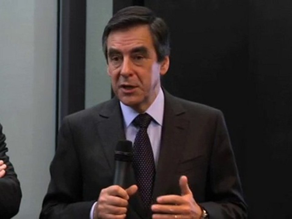 Fillon visite Microsoft et des start up 1/2