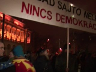 Hongrie: 7.000 manifestants contre la loi sur les medias