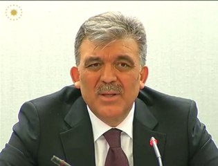 Cumhurbaşkanı Gül Strazburg’ta gazetecilerle bir sohbet etti