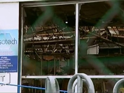 Un incendie détruit l'usine Elvéo (St-Denis-la-Chevasse)