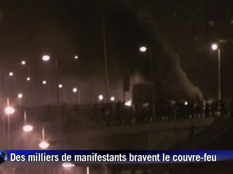 Egypte: Moubarak fait appel aux militaires