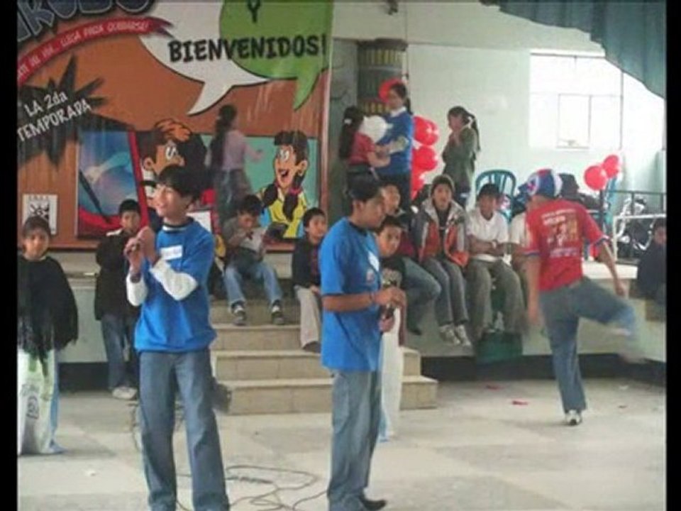 Leaving Footprints: Teaching Guatemalan Children About HIV