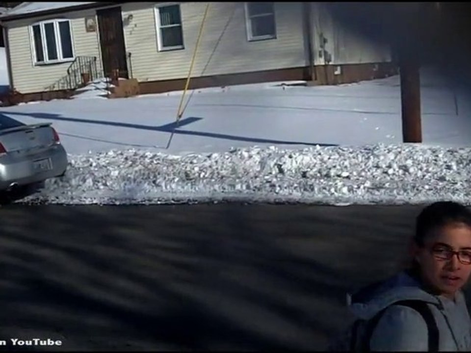 Scary Snowman Prank