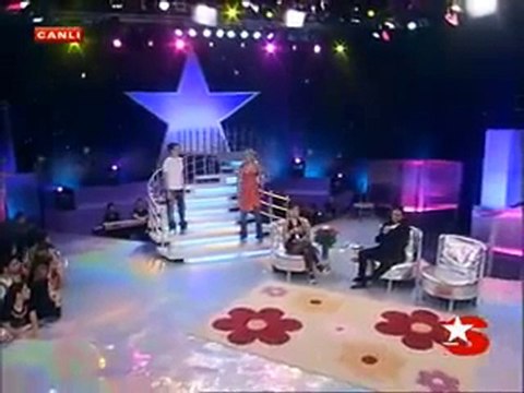 DEMET AKALIN Feat ERSAY UNER - HELAL OLSUN ( OFFICIAL SLOW )