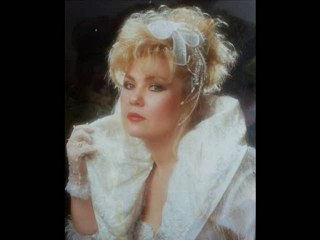 GÖNÜL ŞENAY - Bülbül Güle Konar Öter