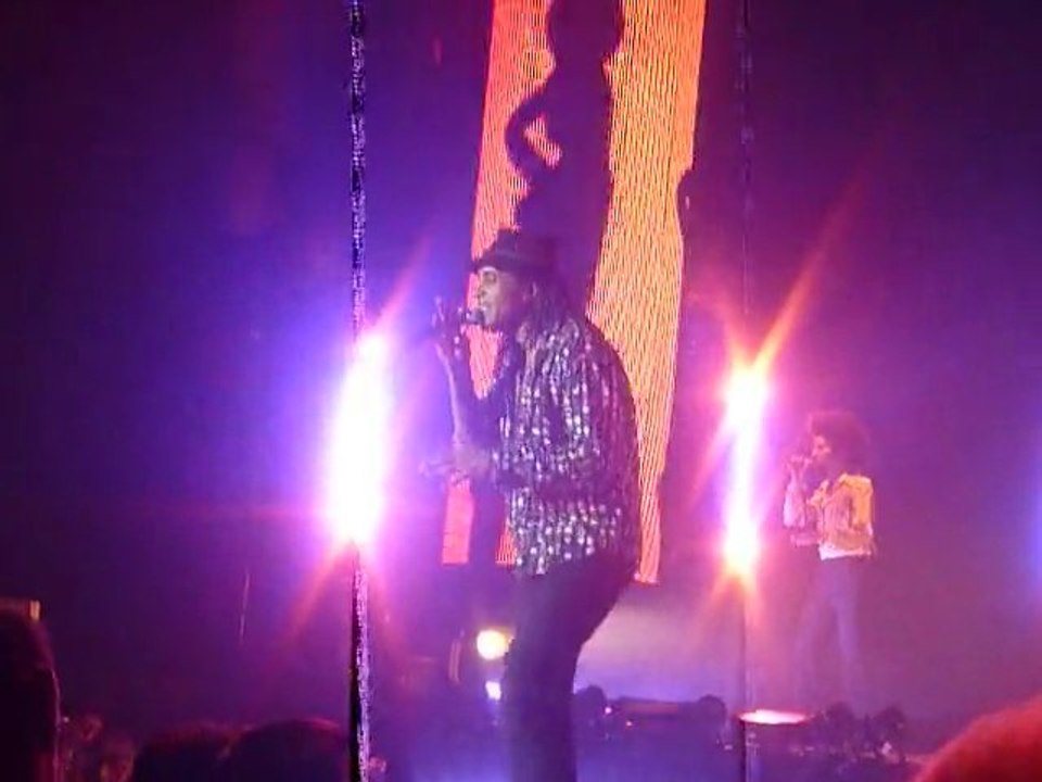 Concert Yannick Noah - LYON 2011 - Les Lionnes