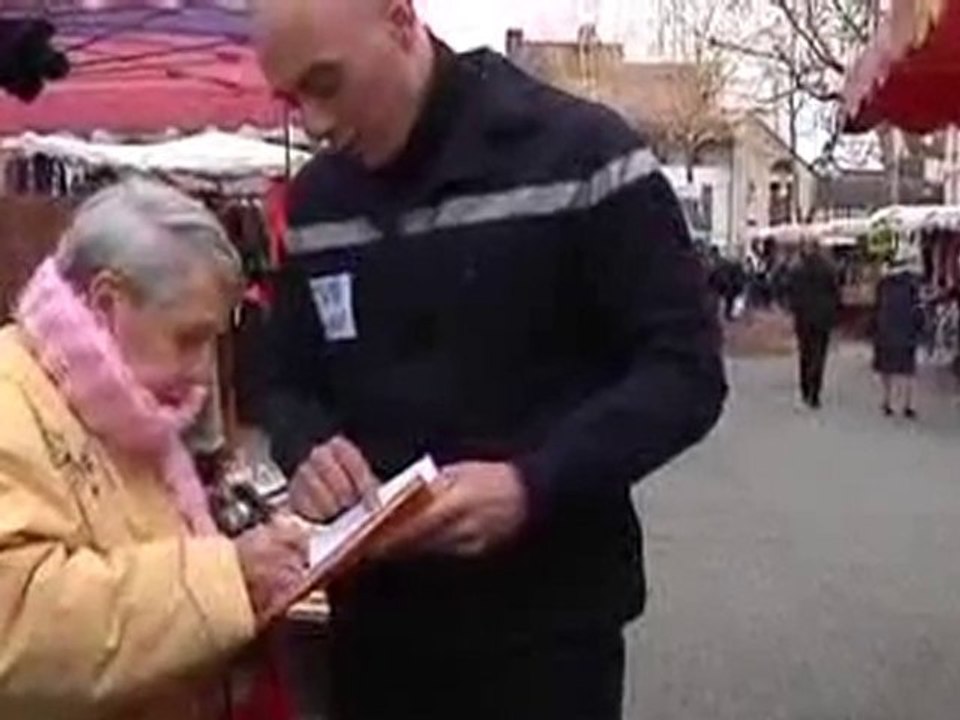 Troyes  les Pompiers manifestent