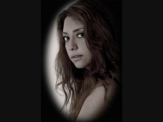 PINAR KADIOĞLU - TEK BAŞINA