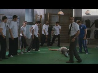 Halal Police d’Etat - Extrait "La claque" [VF|HD]