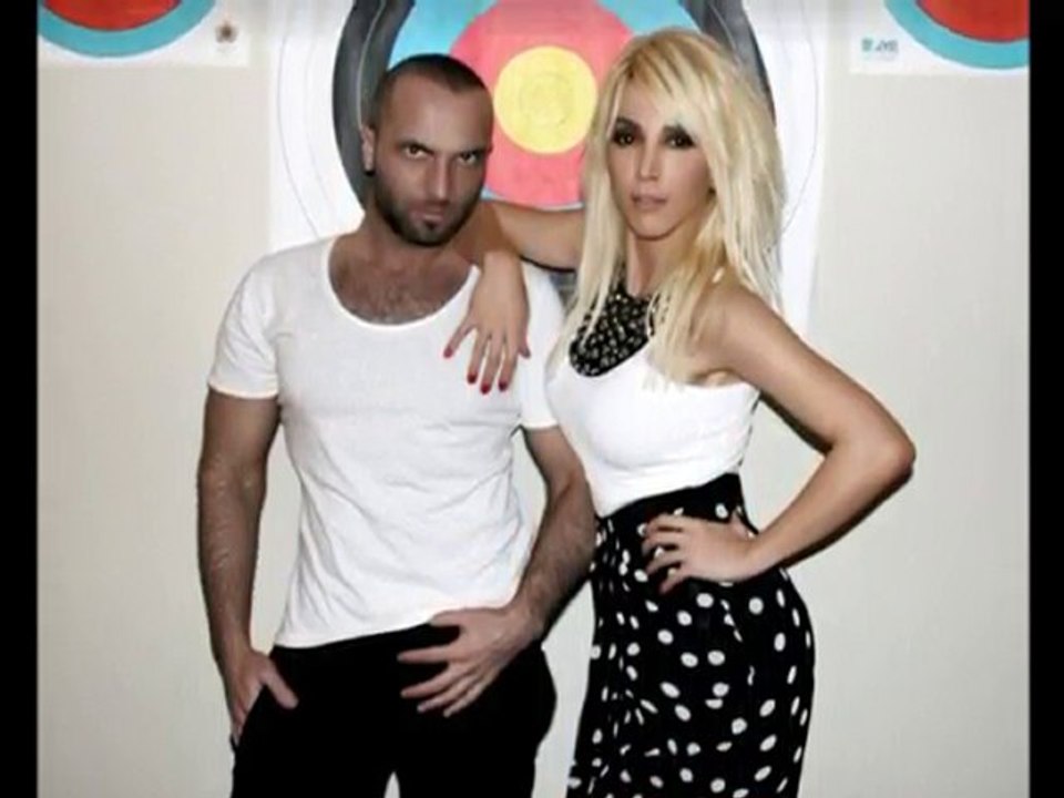 Dj Onur vs. Berkay - Dejavu 2010 ( REMIX )