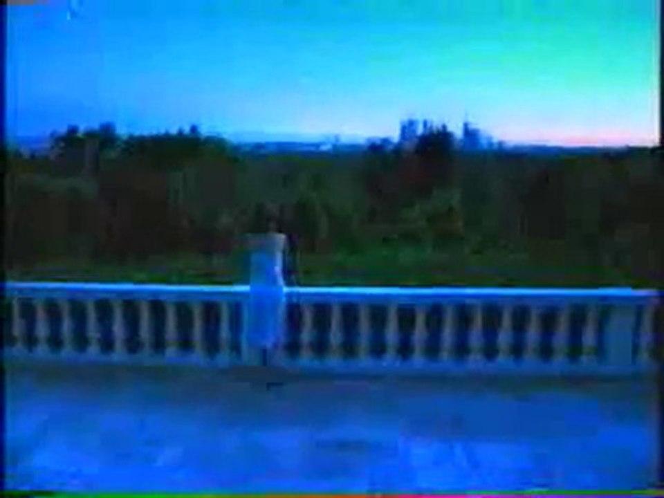 2000   -     TV