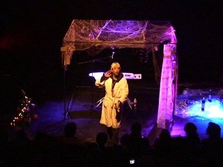 HIPPOCAMPE FOU - Nu dans ta douche (Live au Point du Jour)