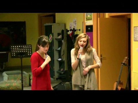 20110122 - Hélène & Charlène - Ya comme un hic