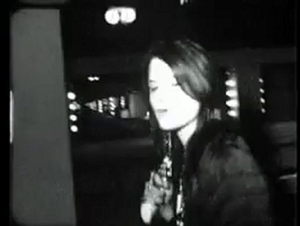 THE KILLS - Tape Song