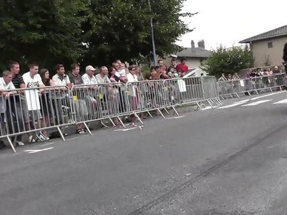 J&F STUNT "Acrobatie moto"  Fête de la moto MANZIAT 2010