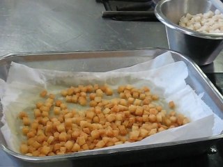 velouté de potimaron : les croutons (2)