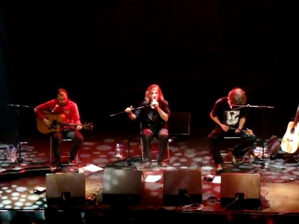 Xάρτινο Τσίρκο - Αγελλάκας 3 (Fuzz)