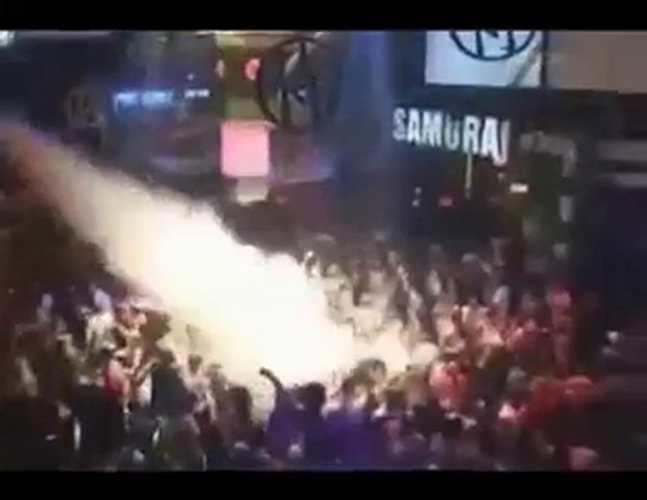 Dj MeV Mixed İNTO THE MİDDLE CaNLııııııııııı[]ı