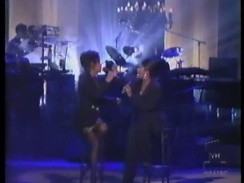 Whitney & Cece VH1 Honors (1996) Bridge Over Troubled Water