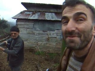 yol çalışması omoğhale ve ağaona mevkinde devam ediyor