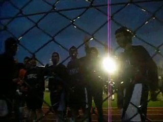 Maç Sonu Futbolcuların Sevinci ve Taraftarla Tezahüratları 2