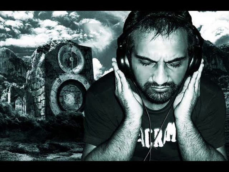 KurSun ft. Uğur Hakan - Pış Pış Ee Ee