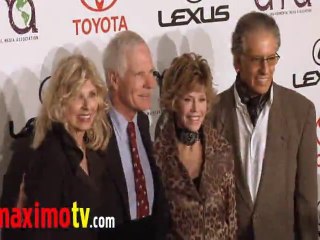 2010 EMA AWARDS Arrivals Rosario Dawson OLIVIA MUNN