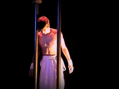 DANILO MARDER-eguilibre-presents Art agency Valentino