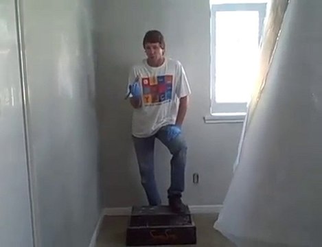 Using a Safe Step Stool to Paint Your Ceilings and Walls