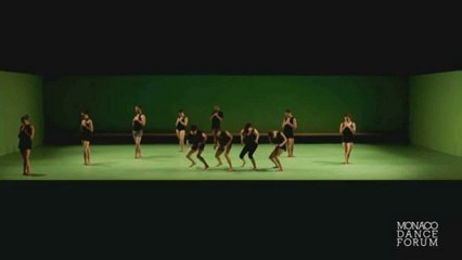 HORA BATSHEVA DANCE COMPANY