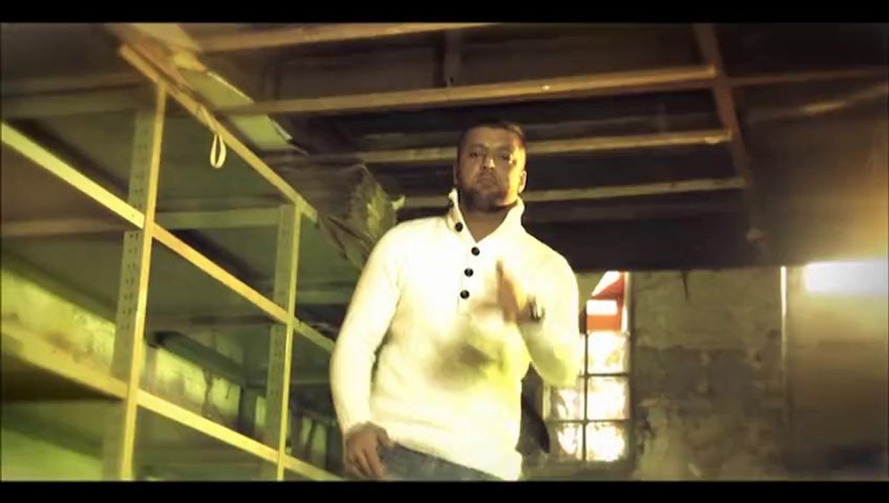 Gebrochene Flügel - Chakuza KC Moe Phoenix