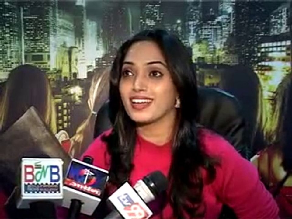 Movie UNITED SIX Interview