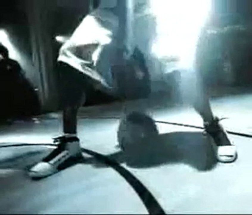 Air Jordan XVII Commercial 2002[1]