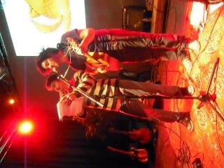 [Concert FRENCHNERD ] Raphael fait des choses