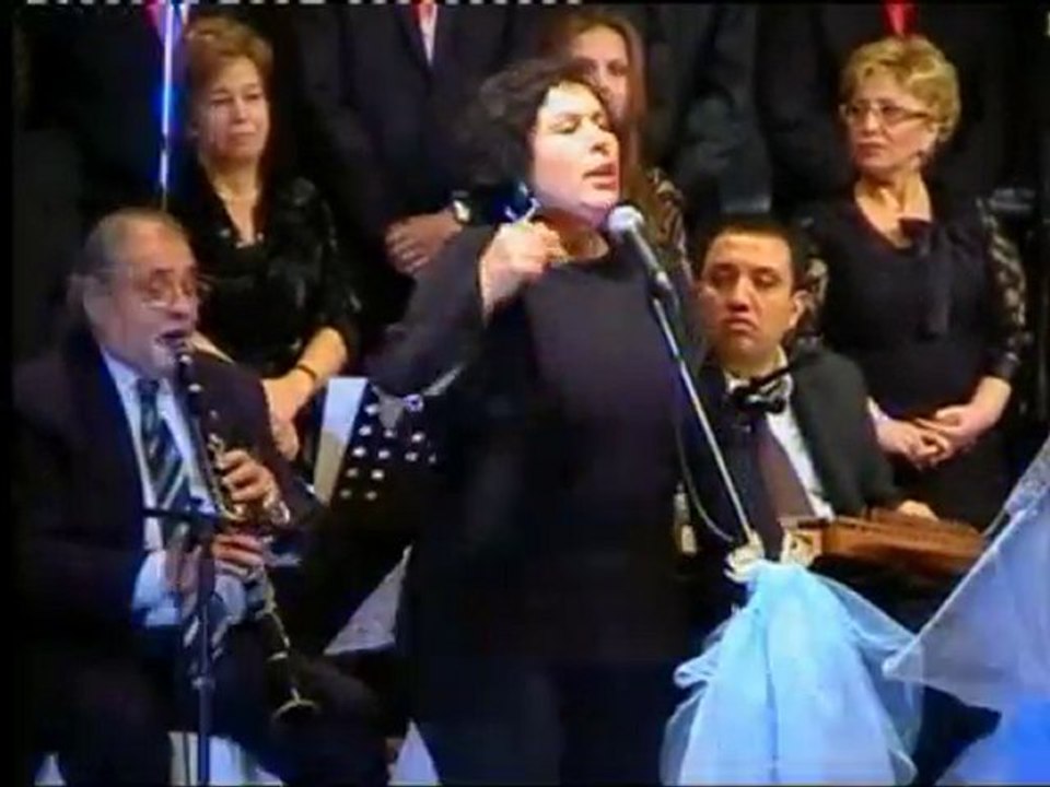 Berrin Heparayan - Aşk Bu Değil Yapma Güzel