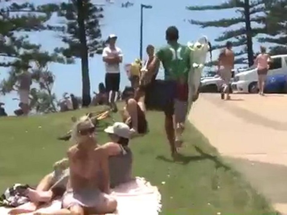 Hurley Pro Junior 2011 - Day 4 Highlights