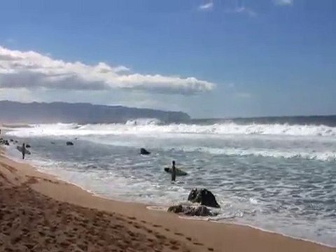 Volcom Pipe Pro 2011 Day 2 Highlights - Irons, Walsh, Hobgood, Gudauskas