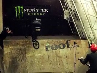 The Monster Euro BMX Team rip Berlin