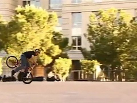 BMX street Hangfive Line with Isaac Lesser