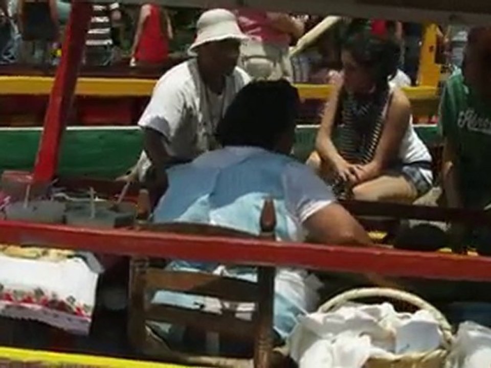 Wakeboarding in the non-traditional sense - Trajinera Jumpers 2010