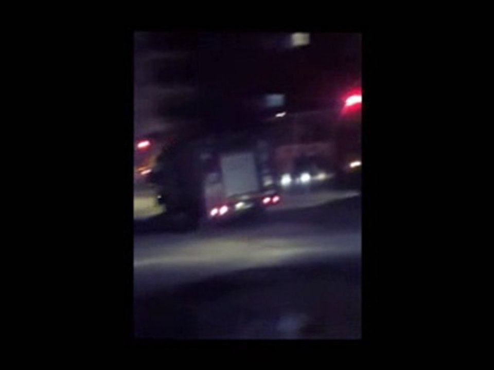Ege Mahallesi'nde otobüs yangını
