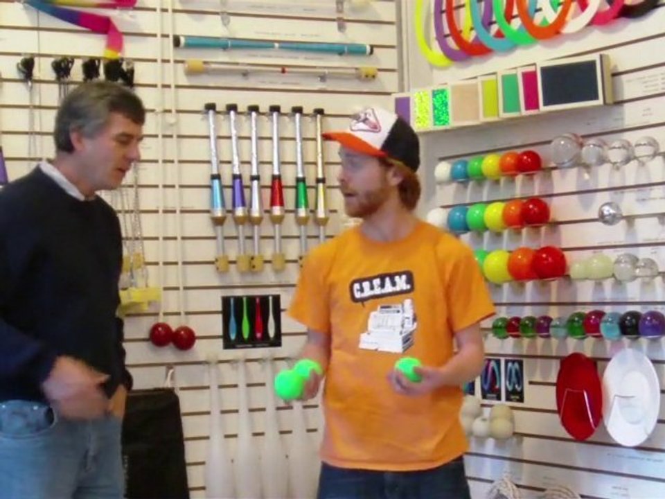 Dubé Juggling Presents: Messin' with Mills