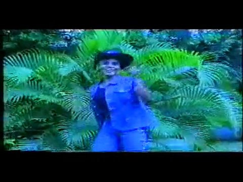 La poetesse Nathy Ebriet Bapteme a Pointe Noire Rep du Congo