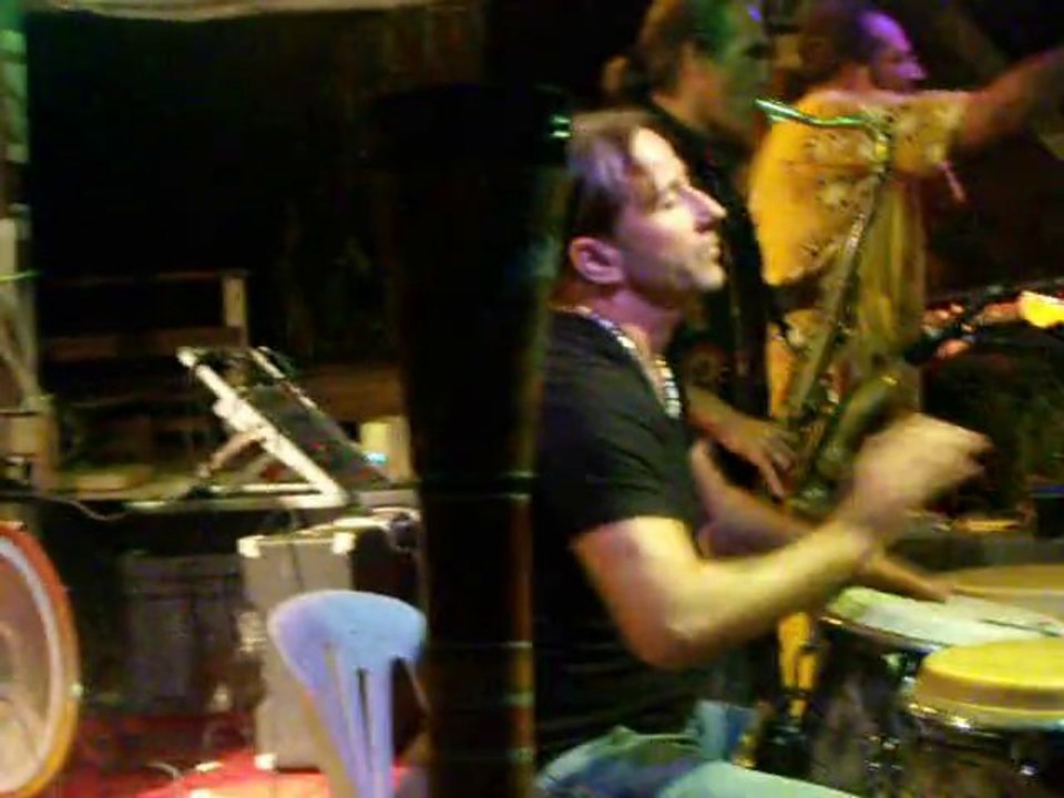 mustang sally  (extrait)  w/ JUJU BAND...NOV09