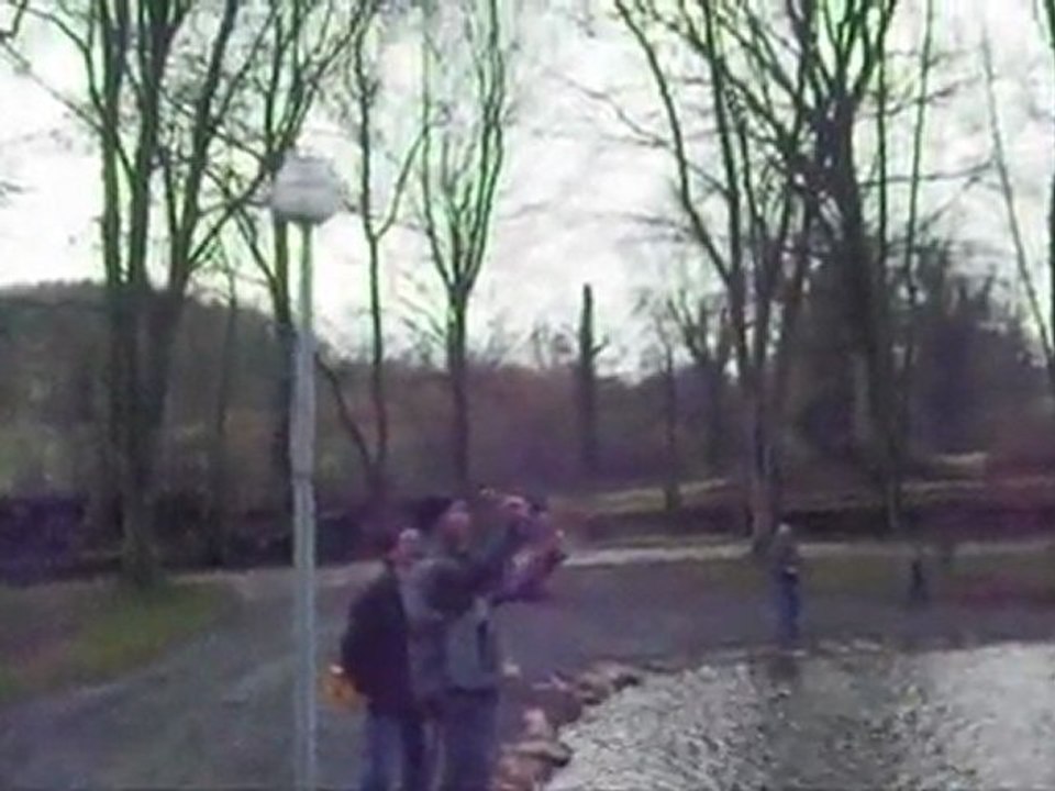 le viking à la mouche....... c'est impressionnant!!!!