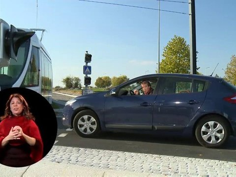 Tramway d'Angers, les bons réflexes ! en langue des signes